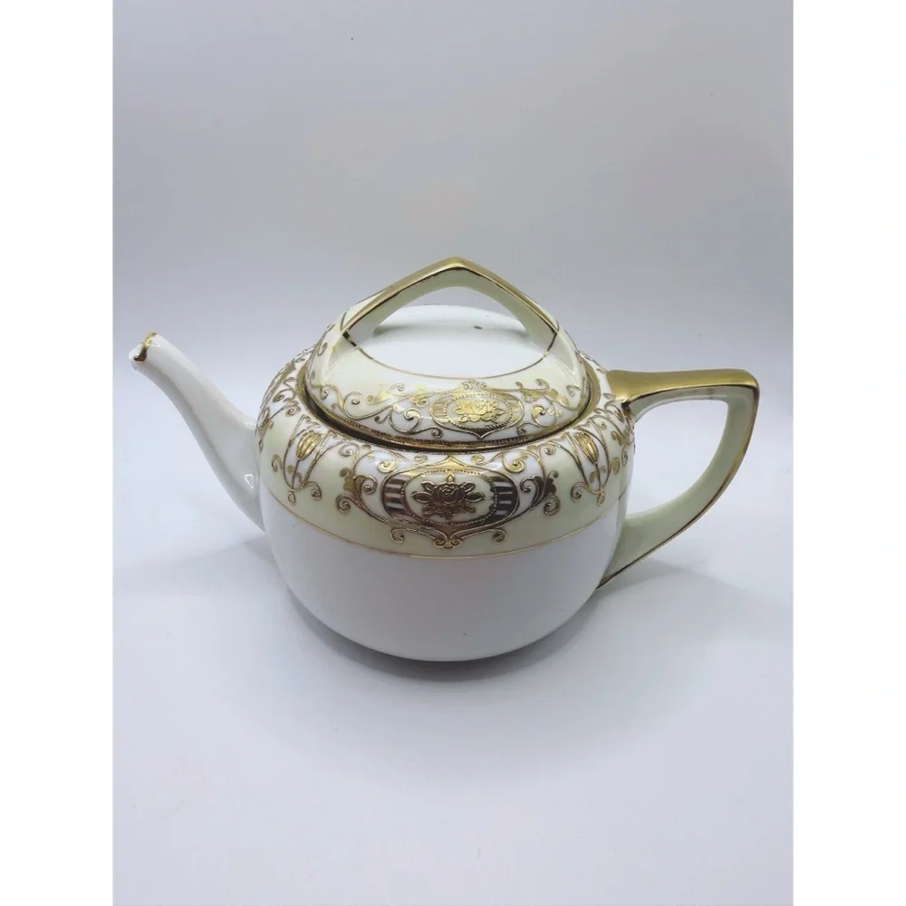 Noritake Christmas Ball 3 Piece Tea Set